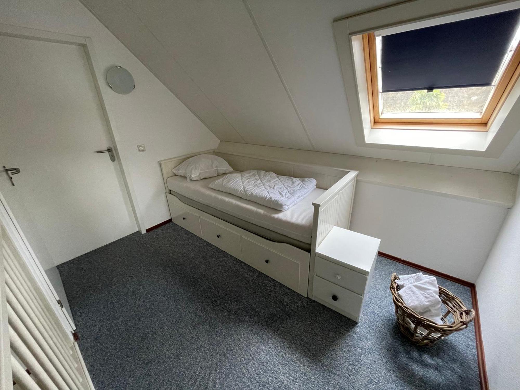 Freistehendes Ferienhaus Am See Naehe Roermond Heel エクステリア 写真