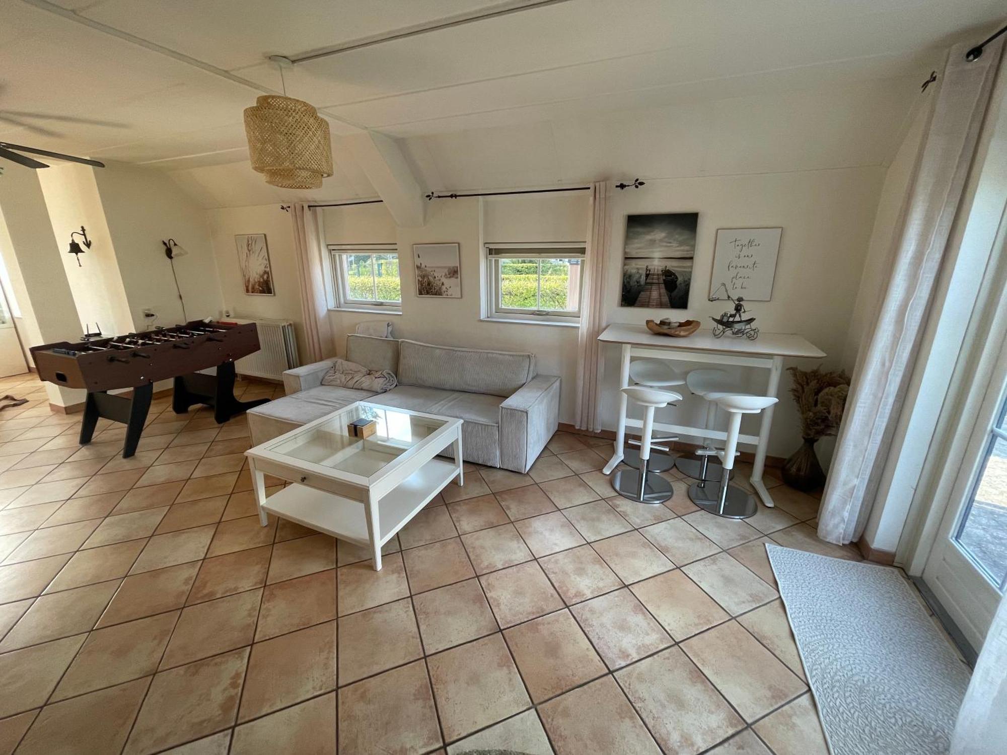 Freistehendes Ferienhaus Am See Naehe Roermond Heel エクステリア 写真